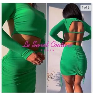 Zara Green Ruched Mini Skirt Size Small NWT New